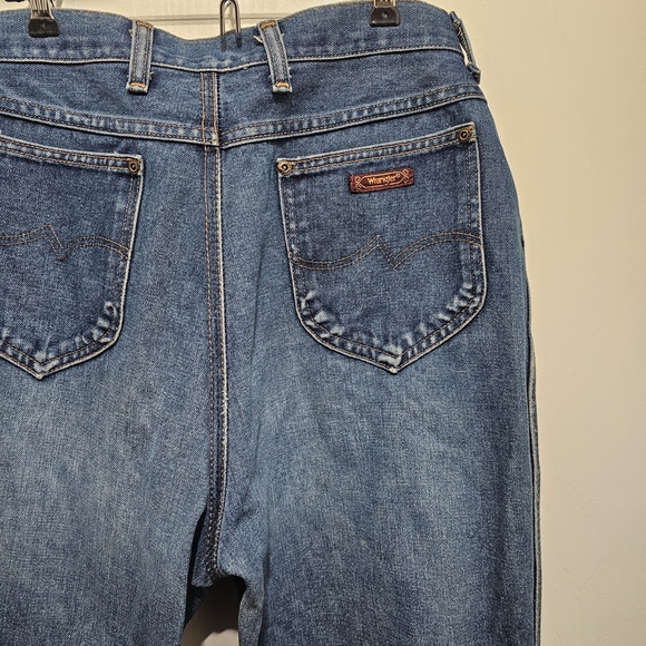 Vintage Wrangler Women's Classic Blue Straight Leg Jeans - Picture 4 of 6